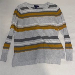 GAP sweater